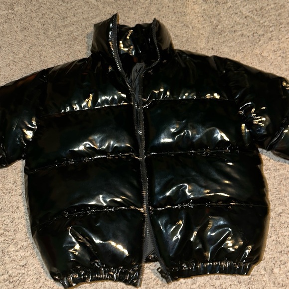 PrettyLittleThing Jackets & Blazers - Black Puff Coat